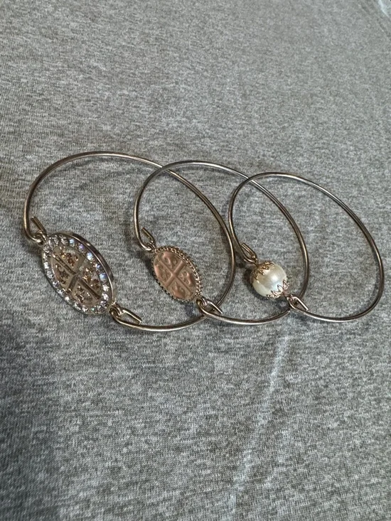 Source Unknown Gold-Tone Three-Piece Bracelet Set with Crystal and Pearl Accents - Picture 1 of 4